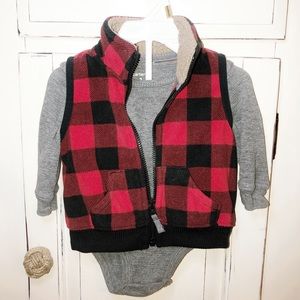 Long sleeve onesie and fleece vest